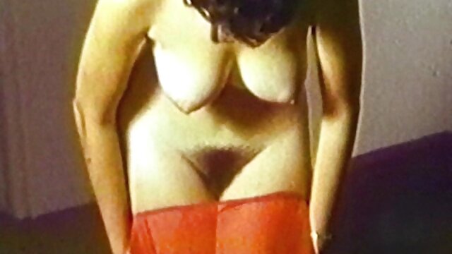 Hardcore hármasban fasz egy busás Priya Raival szex filmek online